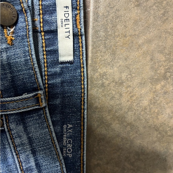 Women's Fidelity Axl Crop Girlfriend - Picture 2 of 5